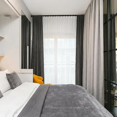 Urban - Mennica - Great Location&140 Apartamento